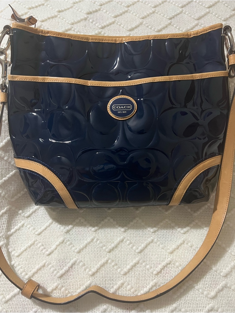 COACH Navy Patent Leather Shoulder Bag with Tan Trim